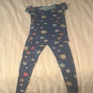Little Sleepies brand bamboo short sleeved pajama set, size 4t